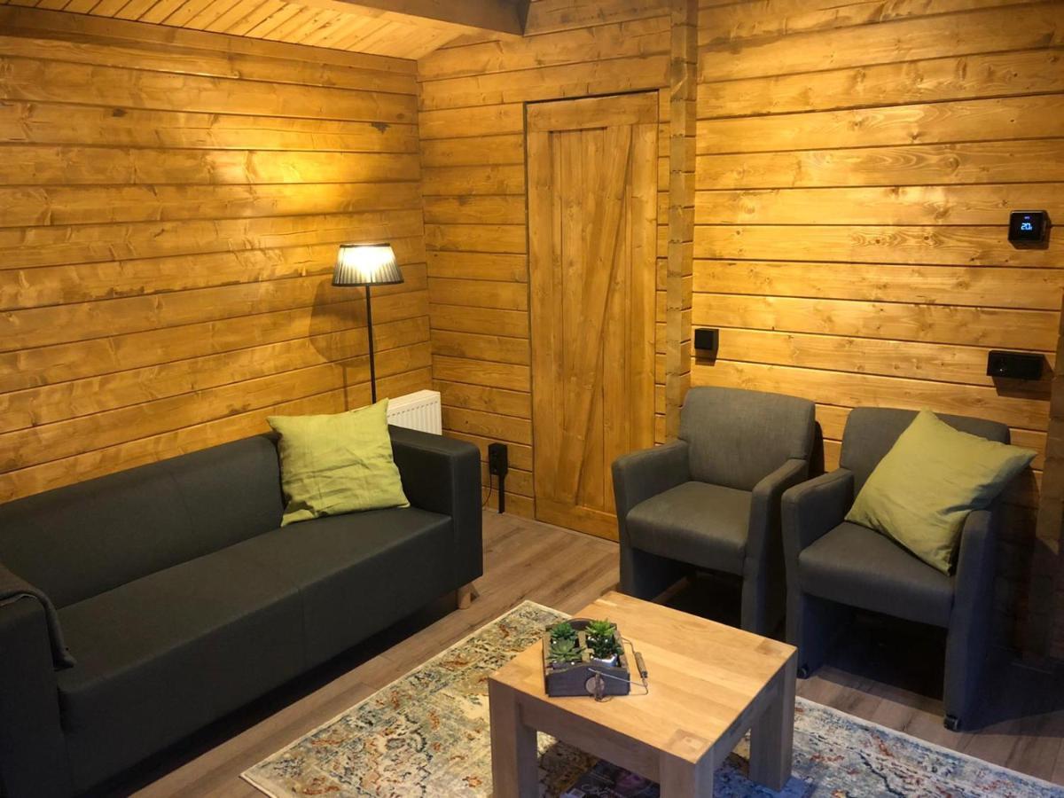 Вилла 3 Slaapkamer Blokhut Met Opgemaakte Bedden Пюттен Экстерьер фото