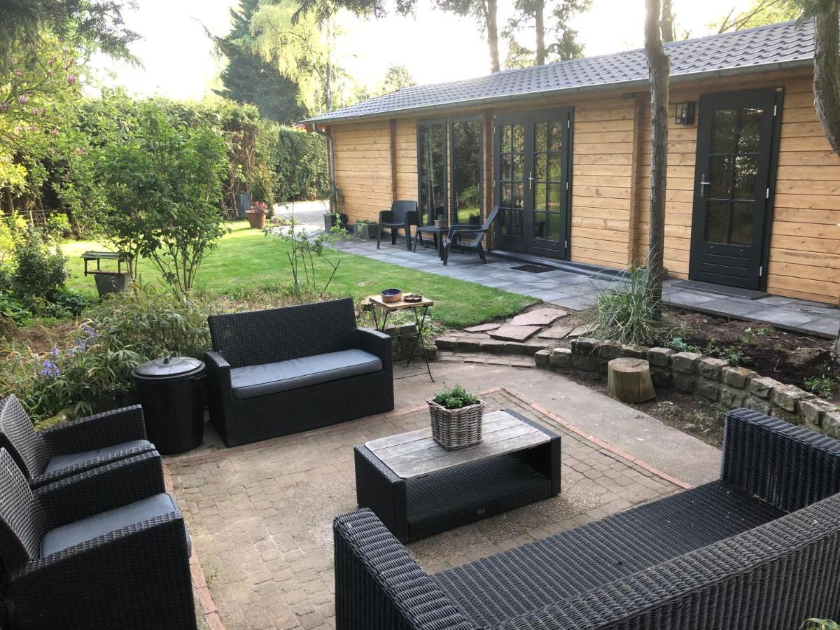 Вилла 3 Slaapkamer Blokhut Met Opgemaakte Bedden Пюттен Экстерьер фото